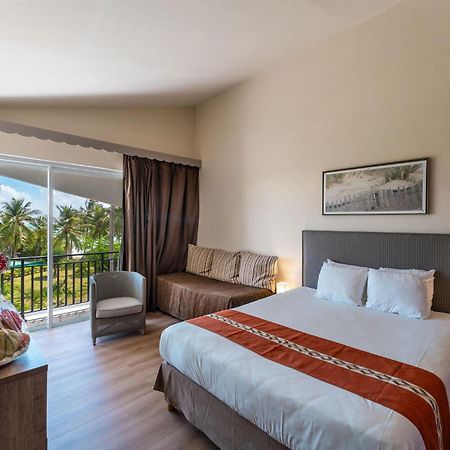 Hotel Fleur D'Epee Ле-Гозьє Екстер'єр фото
